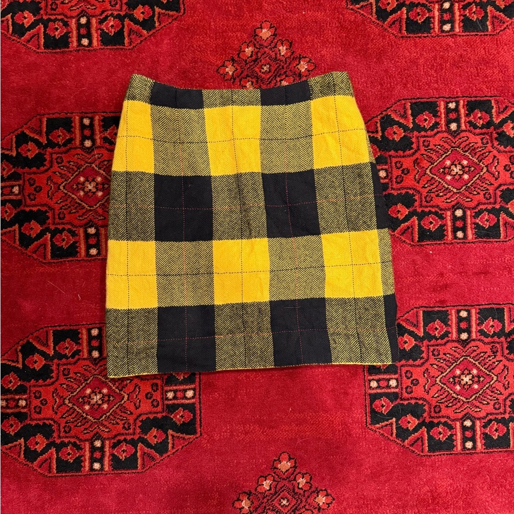 Ellen Tracy Yellow and Black Mini Pencil Skirt
